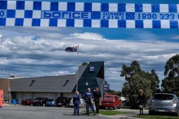 Seorang remaja radikal menyerang dua polisi di Melbourne, Australia, sebelum kemudian ditembak mati pada tahun 2014. (Foto:dokumentasi)