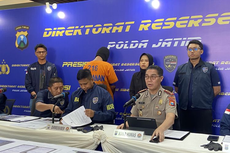 Hacker Demak Retas Ratusan Website Pemda-Kampus untuk Promo Judol, Cuan Rp 300 Juta