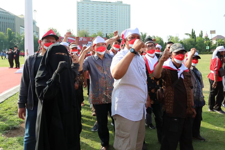 Saat beberapa eks napiter mengikuti upacara di Simpang Lima Semarang, Jawa Tengah. Kamis (17/8/2022).