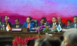 Jokowi Ajak Pemimpin Negara-negara Asia Timur Jadikan ASEAN sebagai Epicentrum of Growth