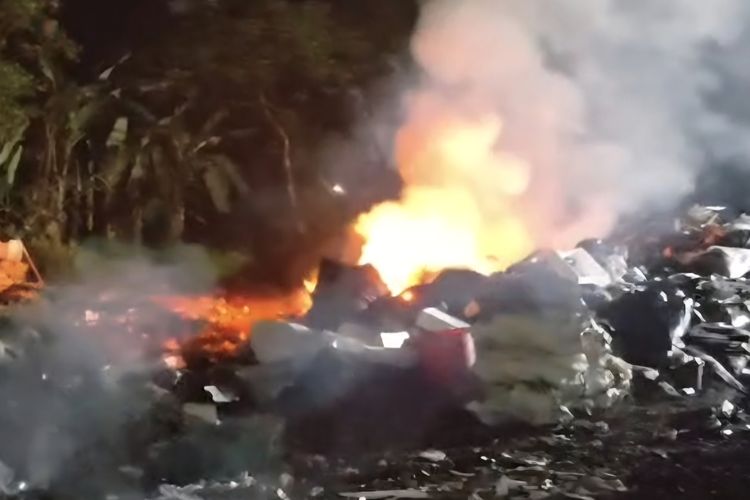 Polusi Pembakaran Limbah di Kabupaten Tangerang, Sejumlah Warga Terpapar ISPA