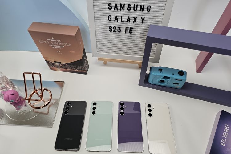 Samsung S23 FE dijual mulai Rp 9 juta (8/128 GB). Ponsel flagship versi murah ini ditawarkan dalam pilihan warna Mint, Cream, Graphite, dan Purple. Warna Indigo juga akan tersedia secara eksklusif di samsung.com/id.