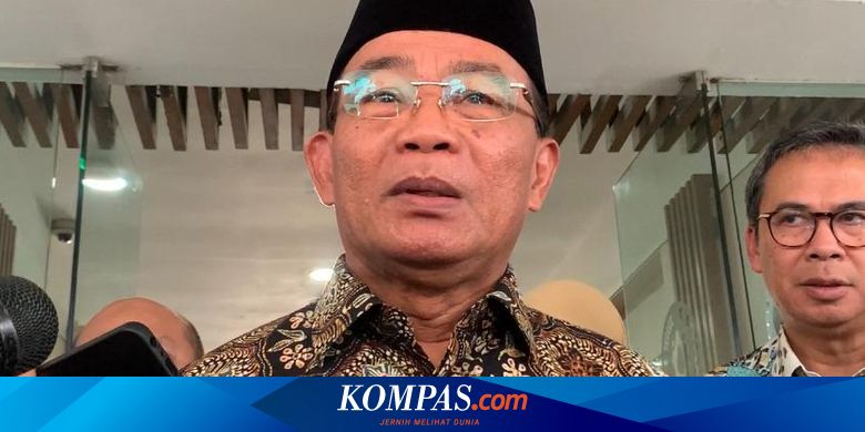 Jejak Kontroversi Muhadjir, Guru Honorer Masuk Surga hingga Wisuda Ajang Kampus Cari Duit
