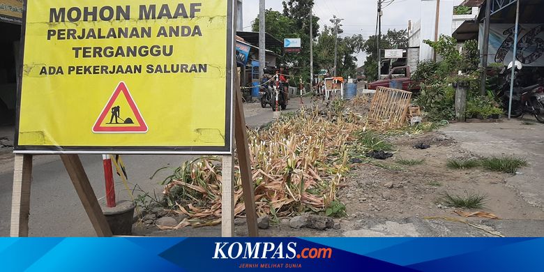 Warga Tanam Jagung Di Proyek Saluran Air Hujan Yang Berhenti Karena Dugaan Suap Halaman All Kompas Com Warga Tanam Jagung Di Proyek Saluran Air Hujan Yang Berhenti Karena Dugaan Suap Halaman All Kompas Com