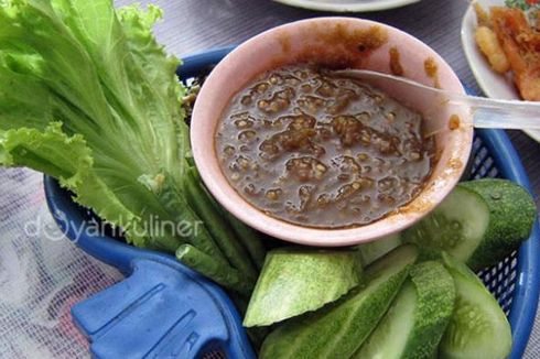 Politik Sepiring Nasi Jagung, Ikan kembung dan Lalap Sambel