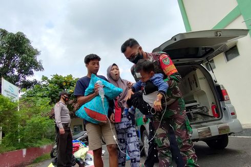 Korban Keracunan Nasi Kuning di Tasikmalaya Bertambah, Dirawat Darurat di Bangunan SD