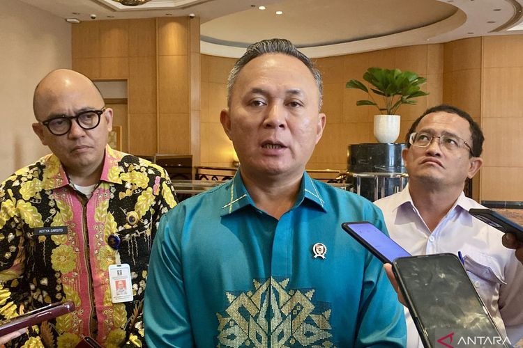 Wamenham Minta TNI-Polri Koordinasi soal Beda Inisial Penyiram Air Keras Andrie Yunus 