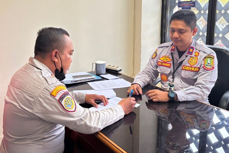 Terbukti Pungli Sopir Truk, Lima Oknum Dishub Kota Bekasi Akan Dipecat