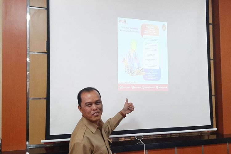 Paniradya Pati DIY, Beny Suharsono saat menjelaskan mengenai perbuhan nomenklatur kelembagaan kecamatan dan desa ditingkat kabupaten/kota