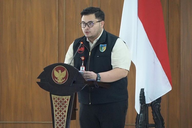 Bupati Kediri Hanindhito Himawan Pramana mendorong target MCP di Kabupaten Kediri, Jawa Timur, hingga 90 persen pada 2022.