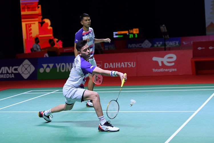 Penampilan Fajar Alfian/Muhammad Rian Ardianto pada babak pertama Indonesia Masters 2021 melawan Bagas Maulana/Muhammad Shohibul Fikri di Lapangan 1 Bali International Convention Centre, Selasa (16/11/2021)