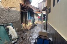 Tanggul Sungai Cigede Jebol, Warga Dievakuasi Ke Masjid dan Sekolah