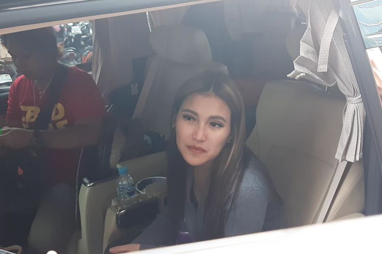 Ayu Ting Ting saat ditemui di kawasan Tendean, Jakarta Selatan, Senin (2/3/2020).