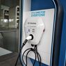 Pemasangan Wall Charger Toyota Tak Bisa Sembarang, Mesti Gandeng PLN 