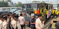 Cegat Mahasiswa Demo ke Bundaran HI, Polisi: Kalau Memaksa, Silakan Tabrak Kami