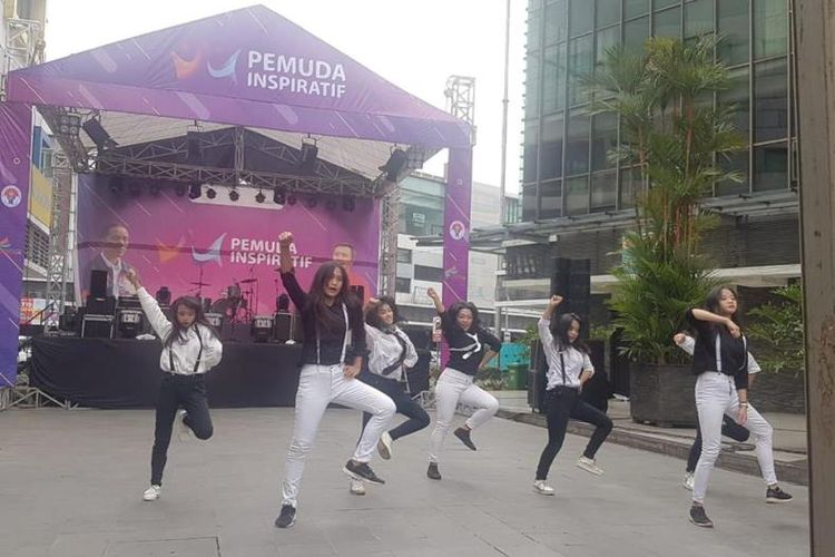  Gelaran Pemuda Inspiratif Bandung hari pertama  digelar di Lapangan Gasmin Antapani pada Sabtu 3 November