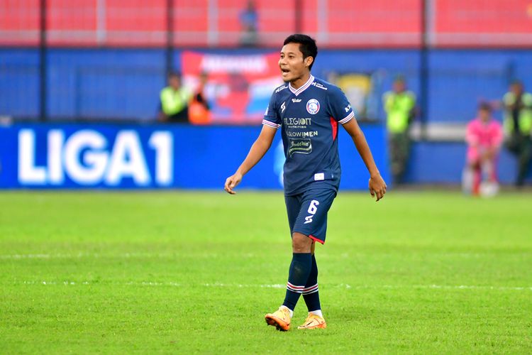 Pemain Arema FC Evan Dimas saat pertandingan pekan 6 Liga 1 2022-2023 melawan RANS Nusantara FC yang berakhir dengan skor 4-2 di Stadion Kanjuruhan Kepanjen, Kabupaten Malang, Rabu (24/8/2022) sore.