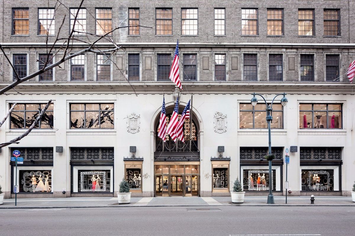 Lord & Taylor, bekas gedung WeWork yang dibeli Amazon.