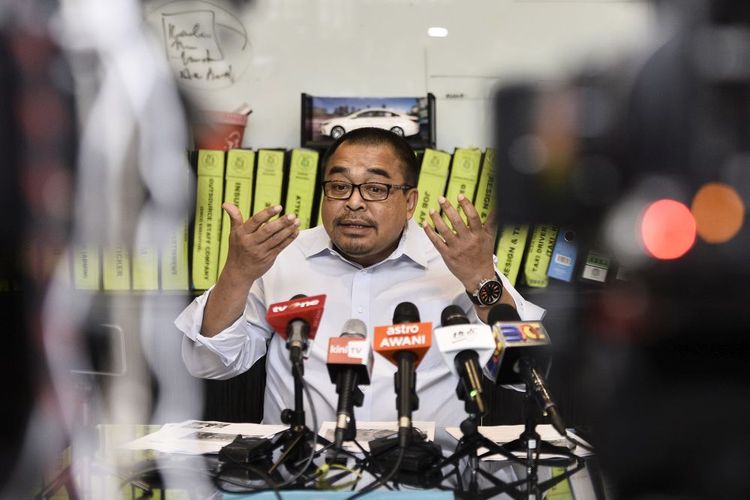 Datuk Shamsubahrin Ismail, pendiri dan pemilik layanan taksi Big Blue di Malaysia. Dia meminta maaf setelah ucapannya yang menyebut Indonesia negara miskin sebagai bagian dari kampanye penolakan atas Gojek menjadi viral.