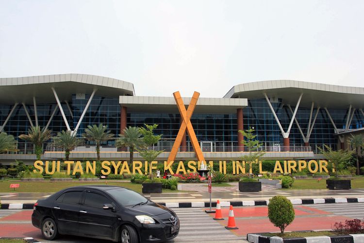 Bandara Sultan Syarif Kusuma II Pekanbaru.