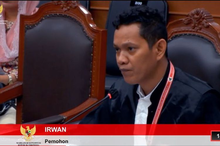 Kuasa hukum Partai Golkar Irwan dalam sidang sengketa Pileg di Gedung Mahkamah Konstitusi (MK), Jakarta Pusat, Kamis (2/5/2024). 