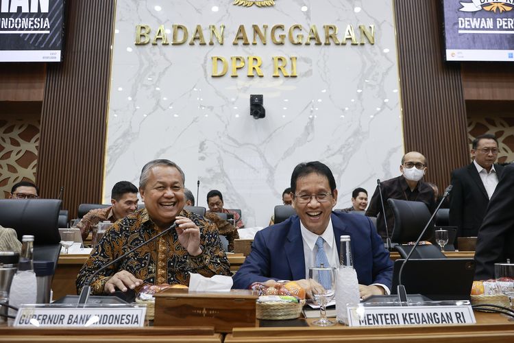 Misteri Mundurnya Perry Warjiyo dan Bayang-bayang Dominasi Fiskal
