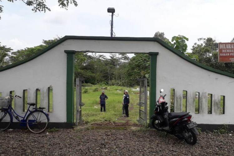 TPU Desa Banjaranyar, Kecamatan Sokaraja, Kabupaten Banyumas, Jawa Tengah.