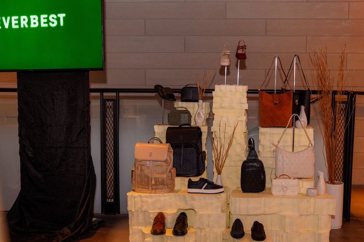 Kolaborasi Everbest dan Tities Sapoetra dalam koleksi Fall Into Style 2025