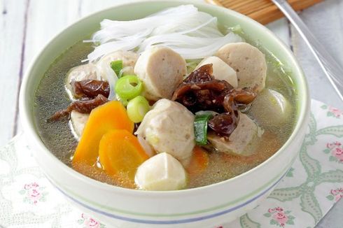 Resep Sop Bakso Ayam Soun, Masakan Berkuah Segar