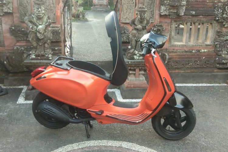 Modifikasi Vespa Sprint pakai mesin Yamaha Mio