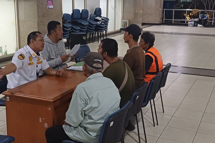 4 Jukir Liar Ditangkap Saat Penertiban Parkir di Blok M Square