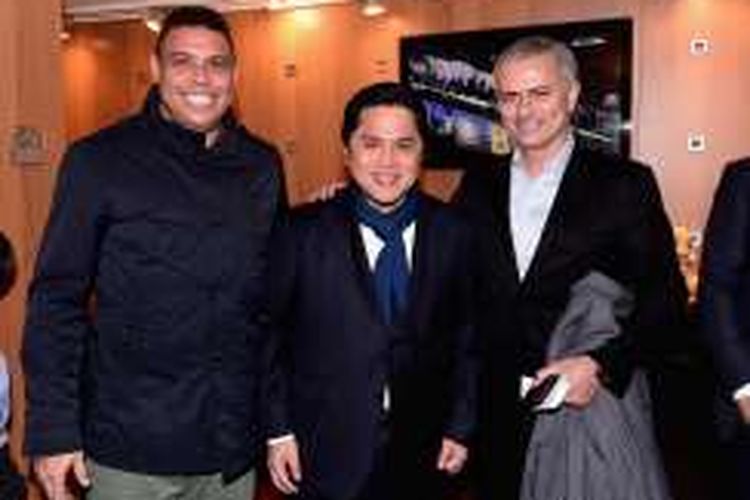 Ronaldo, Erick Thohir, dan Jose Mourinho bertemu di sela-sela pertandingan antara Inter Milan dan Sampdoria, Sabtu (20/2/2016).