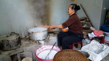 Studi Ungkap, Masak di Rumah Bantu Turunkan Risiko Demensia