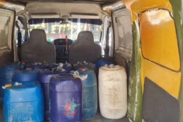 Polres Garut Bongkar Dugaan Penyalahgunaan Pertalite, 16 Jeriken Disita