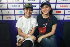 Sheryl Sheinafia dan Regina Poetiray Dukung Atlet Sepeda Asian Para Games 