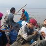Perahu Tim Peneliti Unair Terjebak di Lumpur Berjam-jam Saat Mengotopsi Bangkai Paus Balin