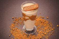 Resep Minuman Kekinian, Es Susu Rempah Lotus Biscoff