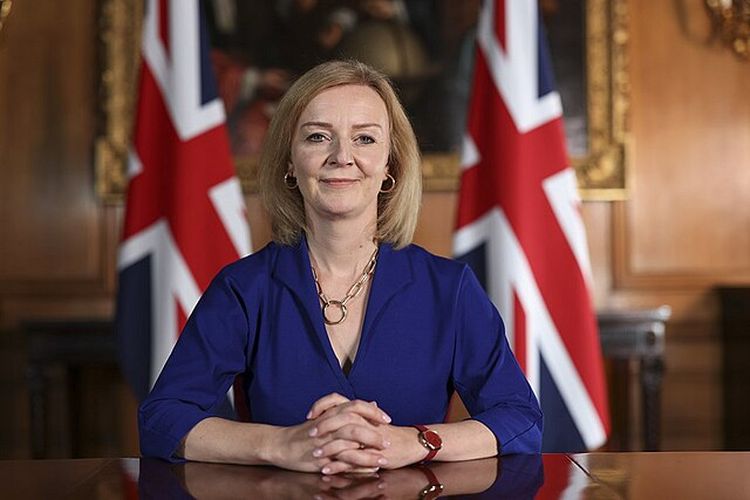 Kisah Liz Truss Pilih Mundur sebagai PM Inggris Usai Kebijakan Pajak Picu Kekacauan Pasar