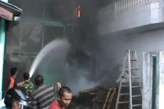 Genset Terbakar, Pabrik Minuman Ringan Ludes Dilalap Api