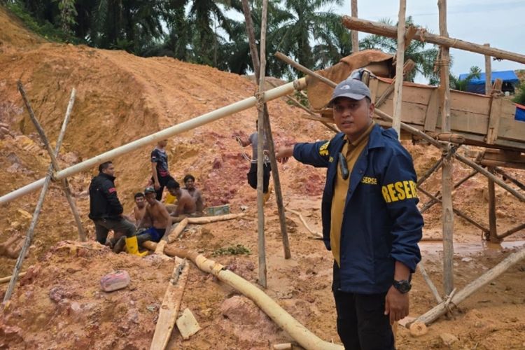 6 Penambang Emas Ilegal Ditangkap di Kuansing Riau, Polisi Buru Pemodal