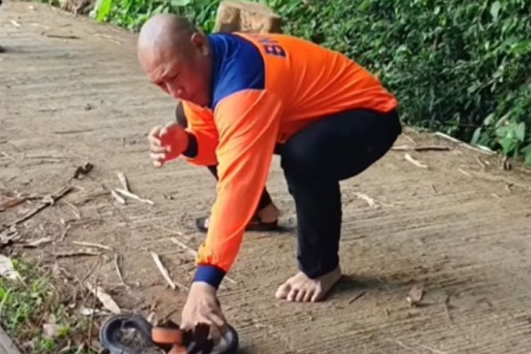 Kena Bisa Ular Kobra Saat Rescue, Heru 'Jejak Si Gundul' Tak Bisa Melihat Selama 18 Jam