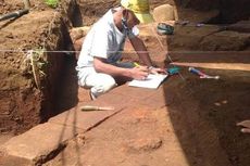 Tumpukan Batu Bata Diduga dari Kerajaan Kuno Ditemukan di Malang
