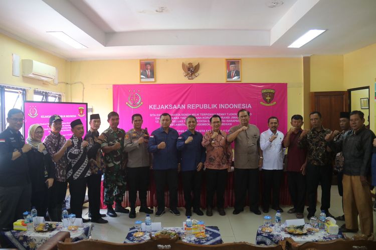 Tim Kejagung menyita aset milik terpidana Benny Tjokrosaputro yang ada di wilayah Jawa Barat pada Kamis (15/12/2022).