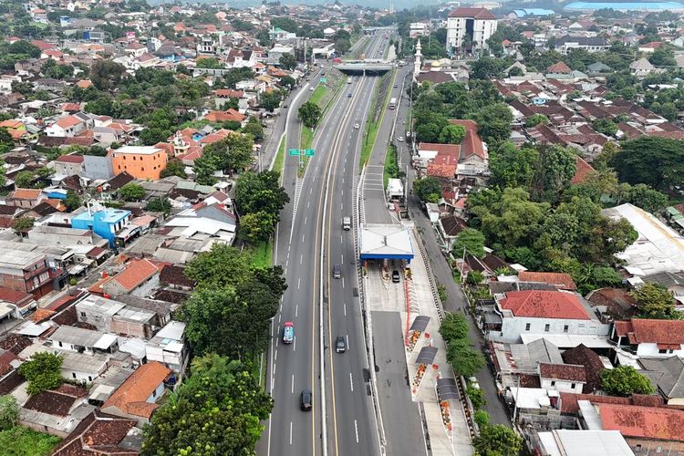 One Way Lokal Tol Semarang Masih Berlaku, Lalin Lancar