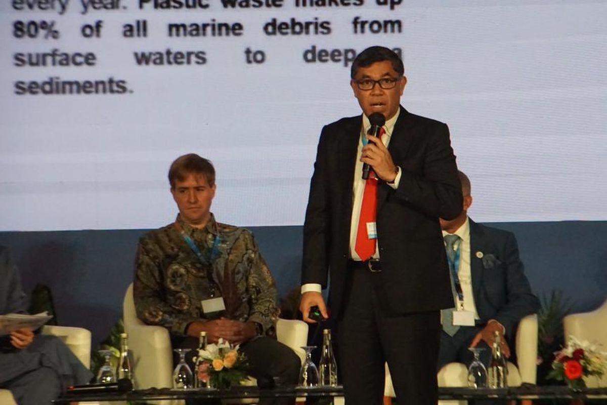 Kepala Badan Riset dan sumber Daya Manusia (BRSDM) Kementerian Kelautan dan Perikanan (Kementerian KP) I Nyoman Radiarta  dalam acara The Blue Innovation Solution Conference, bagian dari Archipelagic and Island States (AIS) Forum di Nusa Dua, Bali, Senin (5/12/2022).
