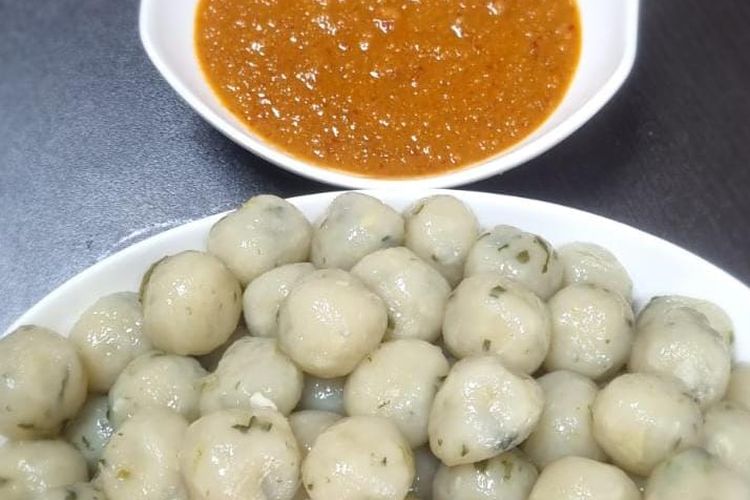 CIlok Hengnim, cilok yang dijual di Korea Selatan oleh orang asli Korea.