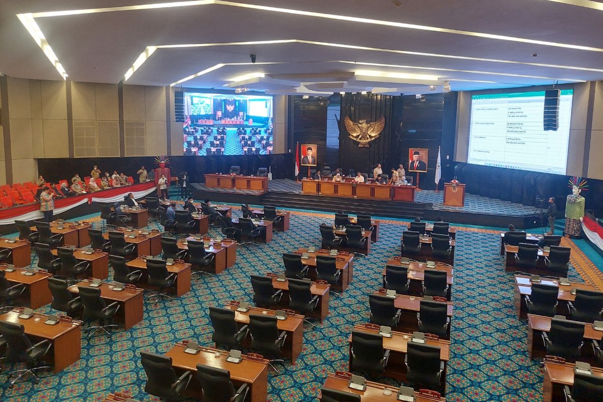 Suasana rapat pimpinan gabungan di Gedung DPRD DKI Jakarta, Selasa (13/9/2022).