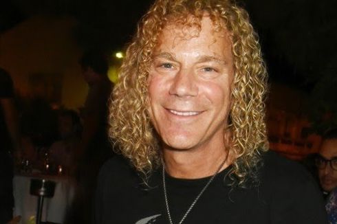Keyboardis Bon Jovi Positif Terinfeksi Virus Corona