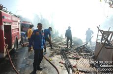 Dua Warung Nasi di Situbondo Hangus Terbakar, Penyebab Belum Diketahui