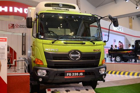 Trio Truk Hino Generasi Baru, Kuasai 60 Persen Pasar